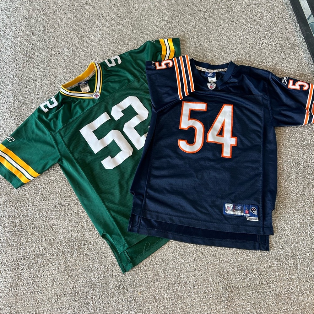 2 REEBOK NFL JERSEYS IN SIZE 14-16. Green Bay and Chicago.Both in Good Condition